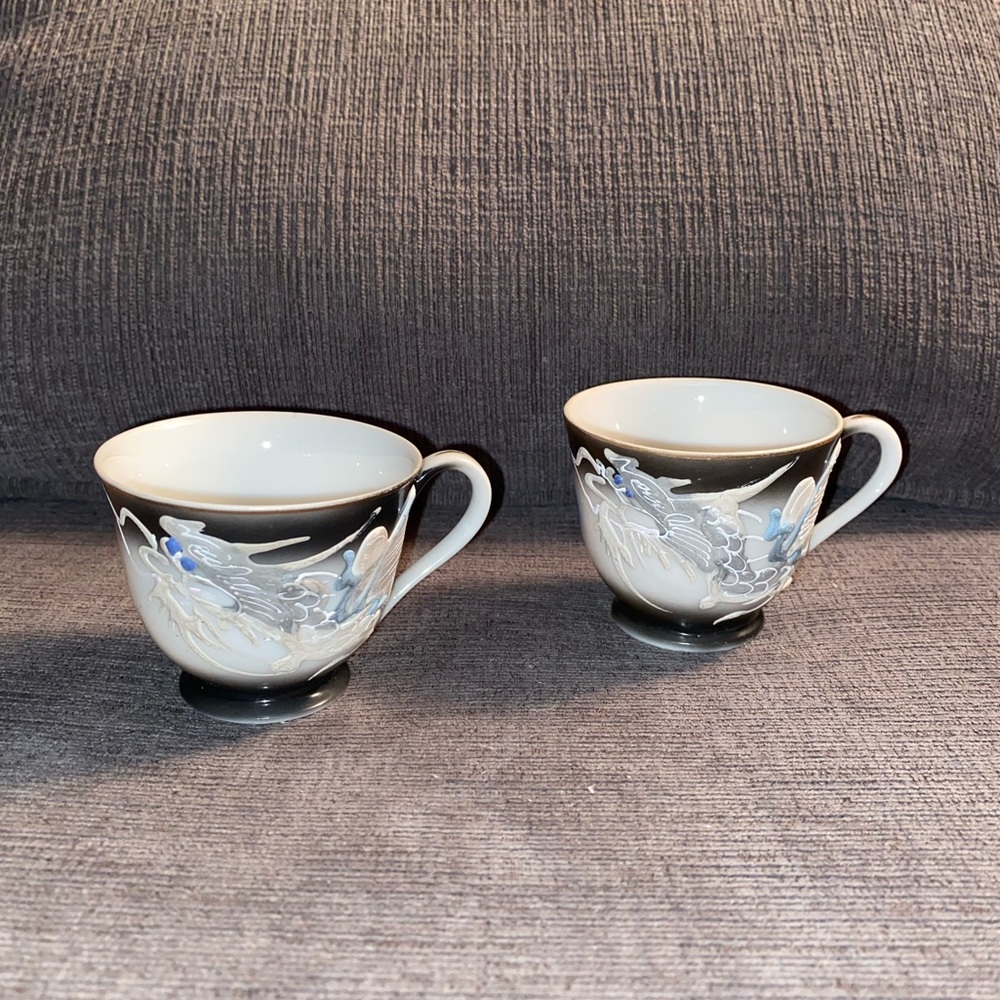 Vintage Pair of Dragonware Moriage Smokey-Black Mini Demitasse Hand Painted Cups
